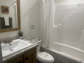 Schult Tempo Rising Sun Bathroom