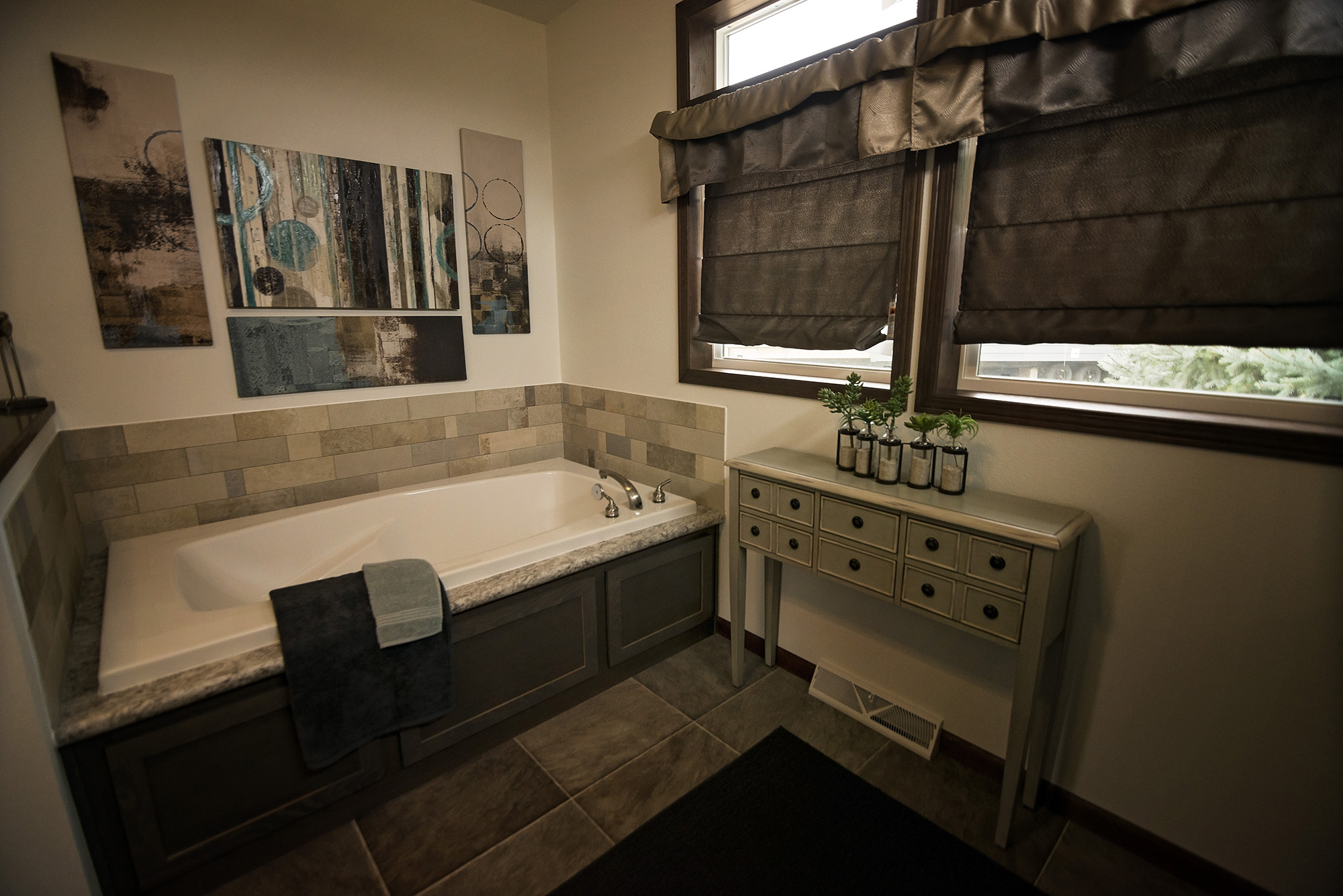 Integrity 43 Bathroom Integrity 43 Bathroom