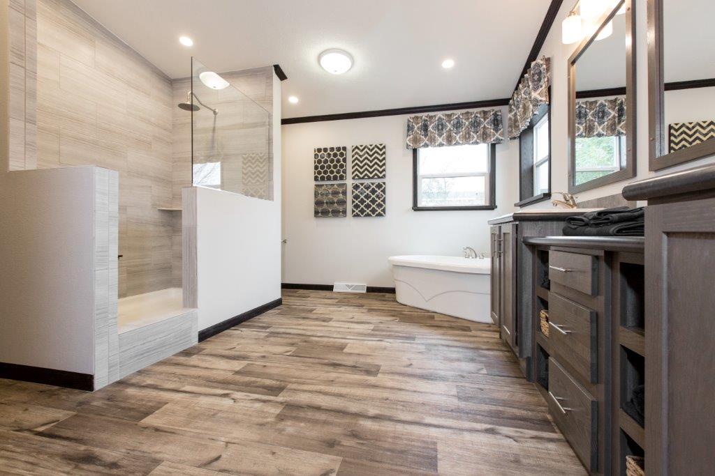 Schult Freedom 7632-17 Master Bathroom Schult Freedom 7632-17 Master Bathroom